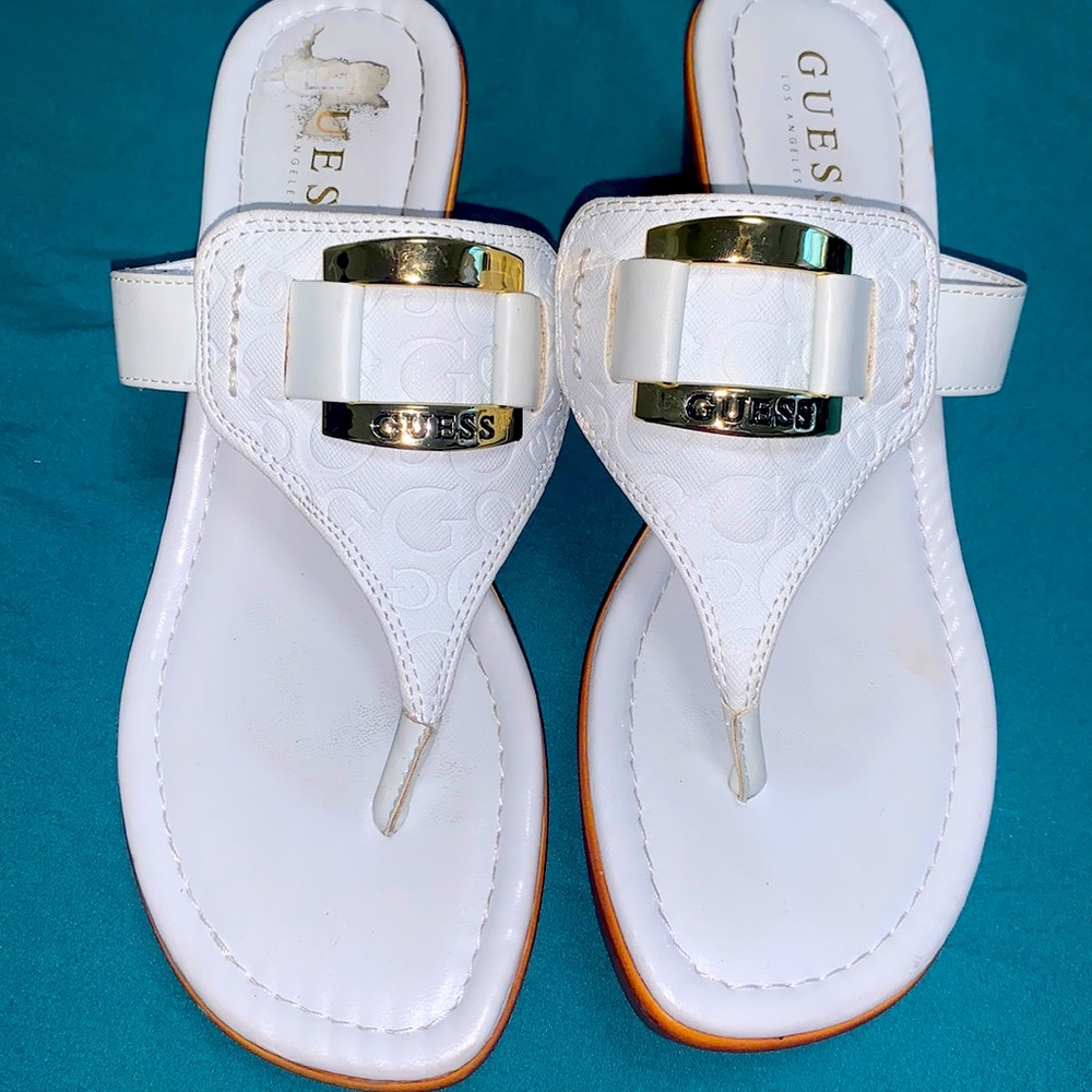 GUESS size 7 1/2, White wedge, leather w/ gold accents